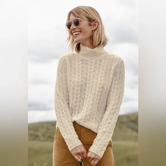 ♥️Garnet Hill Cashmere Cabled T-Neck - Picture 15 of 15